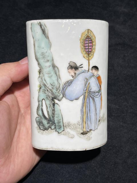 古玩陶瓷粉彩拜石圖筆筒真品鑒賞圖