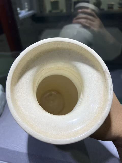 古玩陶瓷哥釉青花竹葉紋瓶真品鑒賞圖