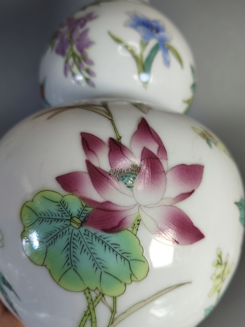 古玩陶瓷粉彩花卉紋葫蘆瓶拍賣,當前價格1699元