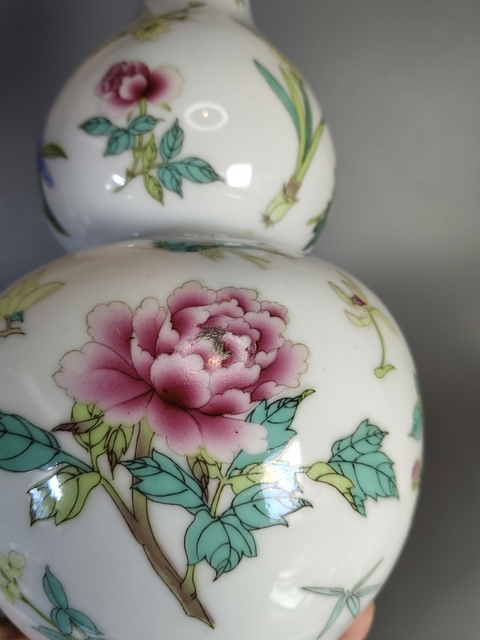 古玩陶瓷粉彩花卉紋葫蘆瓶拍賣,當前價格1699元