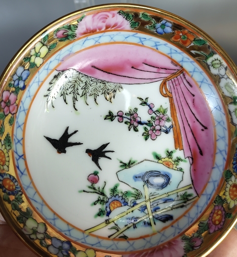 古玩陶瓷廣彩花鳥紋杯碟真品鑒賞圖