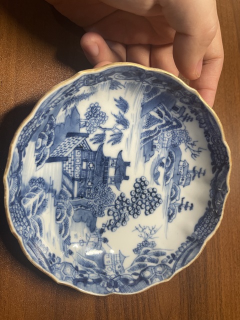 古玩陶瓷青花亭臺樓閣山水紋花口盤真品鑒賞圖