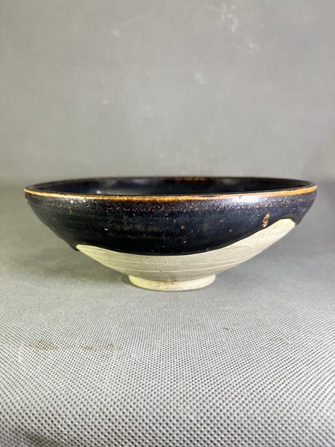 古玩陶瓷耀州窯窯變黑釉大碗真品鑒賞圖