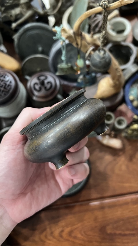 古玩銅器爐子真品鑒賞圖