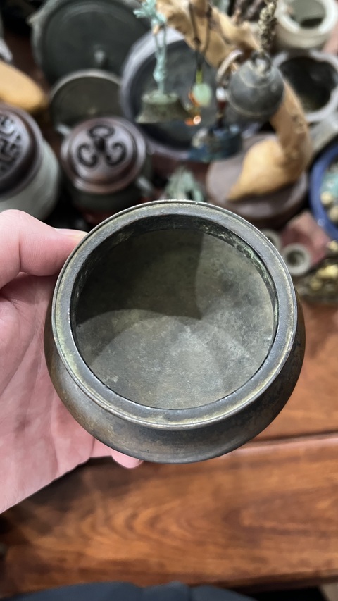 古玩銅器爐子真品鑒賞圖