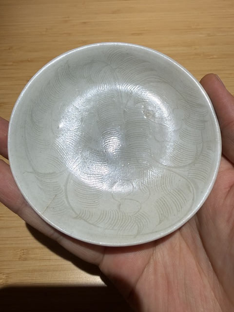 古玩陶瓷青白釉刻花茶托真品鑒賞圖