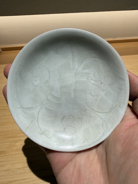 古玩陶瓷青白釉刻花茶托真品鑒賞圖