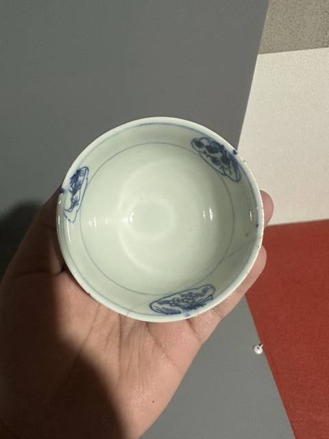古玩陶瓷青花松竹梅茶碗真品鑒賞圖