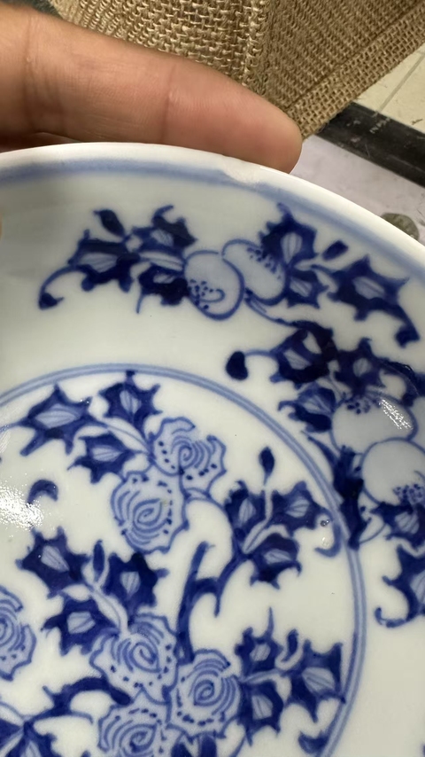 古玩陶瓷青花三多紋臥盤真品鑒賞圖