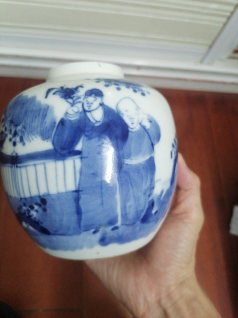 古玩陶瓷人物紋青花罐真品鑒賞圖