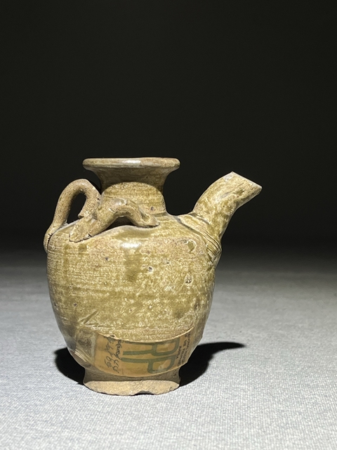 古玩陶瓷青釉小執壺真品鑒賞圖