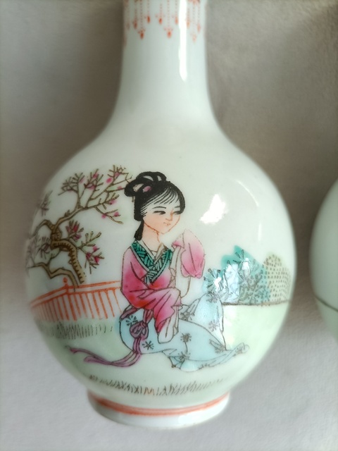 古玩陶瓷粉彩仕女人物紋瓶真品鑒賞圖
