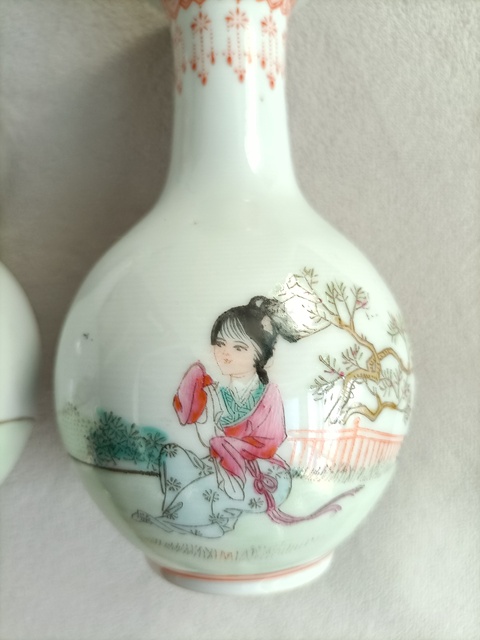 古玩陶瓷粉彩仕女人物紋瓶真品鑒賞圖