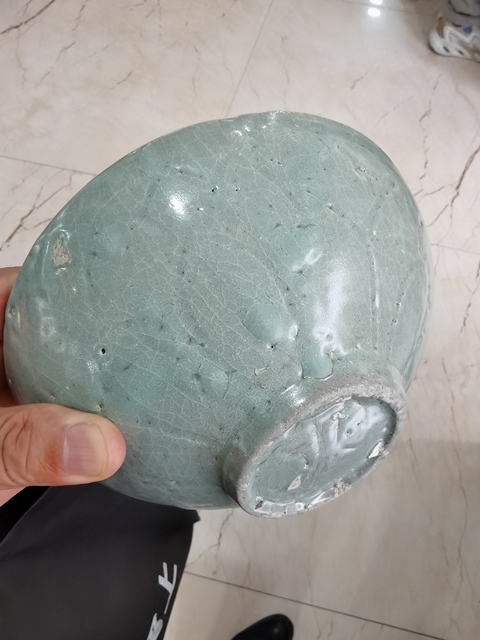 古玩陶瓷高麗青瓷刻花碗真品鑒賞圖