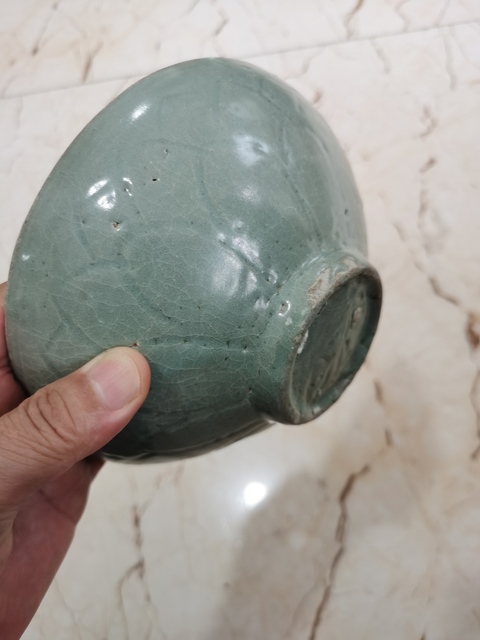 古玩陶瓷高麗青瓷刻花碗真品鑒賞圖