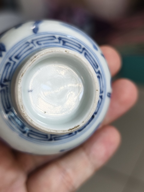 古玩陶瓷駿馬圖壓手杯真品鑒賞圖