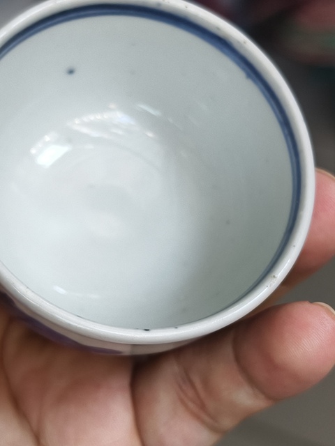 古玩陶瓷駿馬圖壓手杯真品鑒賞圖