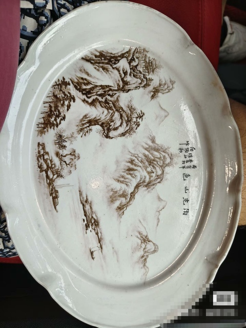 古玩陶瓷向炳和款墨彩山水紋盤真品鑒賞圖