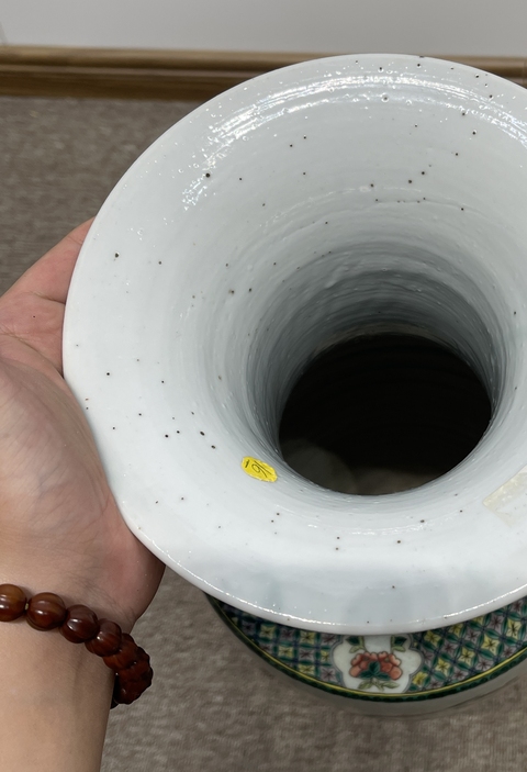 古玩陶瓷花鳥紋瓶真品鑒賞圖