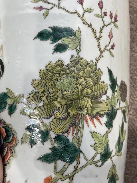 古玩陶瓷花鳥紋瓶真品鑒賞圖