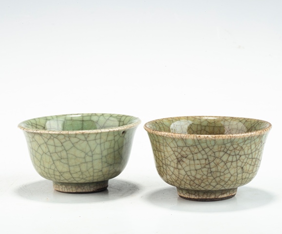 古玩陶瓷日本明治綠哥釉茶碗真品鑒賞圖