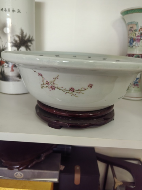 古玩陶瓷粉彩人物故事紋折沿盆真品鑒賞圖