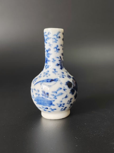 古玩陶瓷清光緒青花天球瓶拍賣,當前價格101元