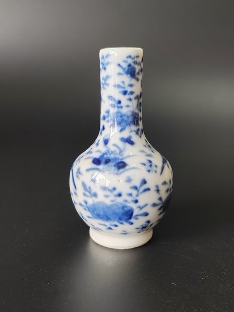 古玩陶瓷清光緒青花天球瓶拍賣,當前價格101元