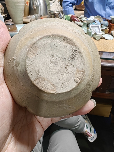 古玩陶瓷青釉瓜棱水盂真品鑒賞圖