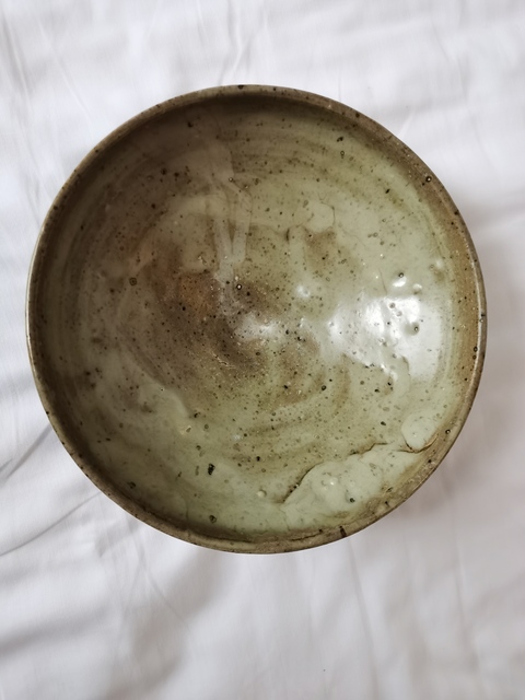 古玩陶瓷鈞窯月白釉碗真品鑒賞圖