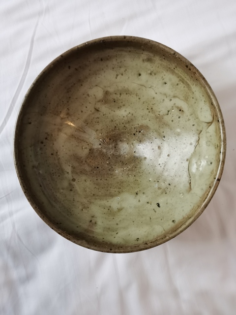 古玩陶瓷鈞窯月白釉碗真品鑒賞圖
