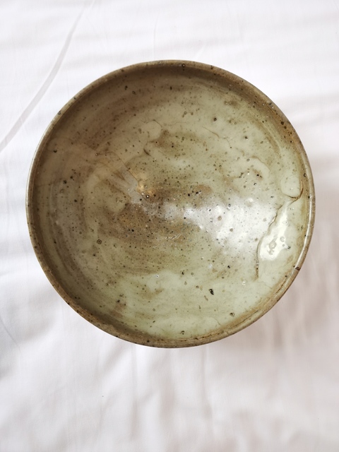 古玩陶瓷鈞窯月白釉碗真品鑒賞圖