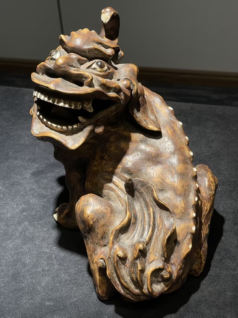 古玩陶瓷木紋釉瑞獸擺件真品鑒賞圖