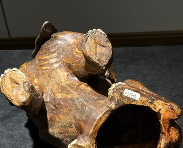 古玩陶瓷木紋釉瑞獸擺件真品鑒賞圖