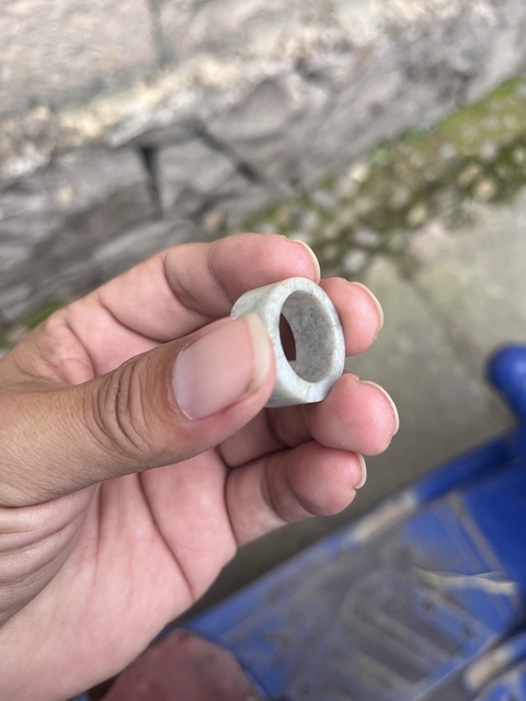 古玩玉器玉戒圈真品鑒賞圖