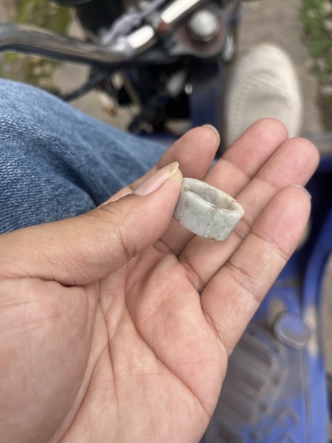 古玩玉器玉戒圈真品鑒賞圖