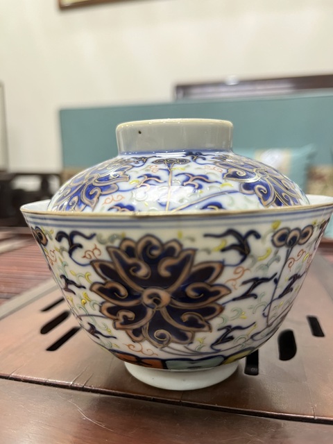 古玩陶瓷清宣統 青花加彩蓋碗真品鑒賞圖
