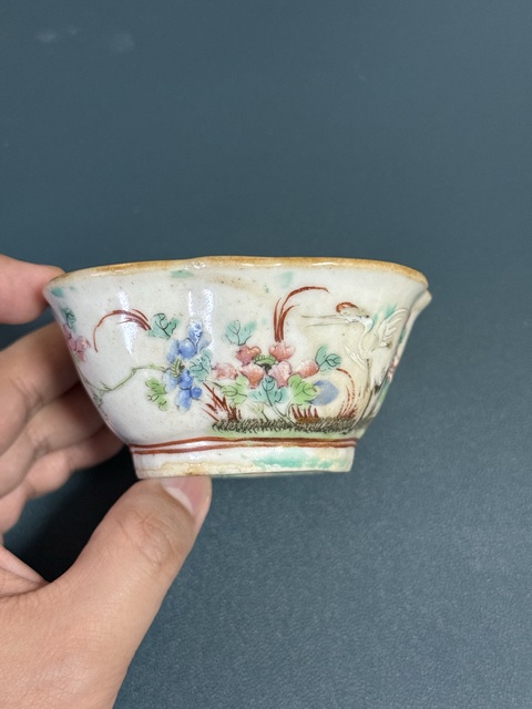 古玩陶瓷花鳥紋粉彩小碗真品鑒賞圖