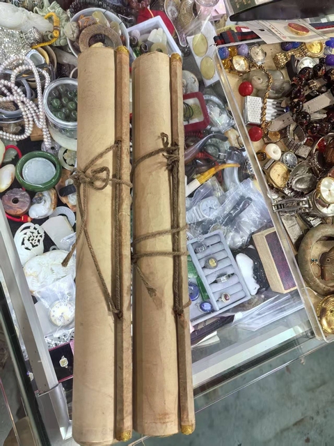 古玩字畫書滿論高七言聯(lián)真品鑒賞圖