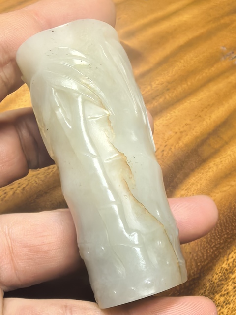 古玩玉器和田玉雕“筆筒”真品鑒賞圖