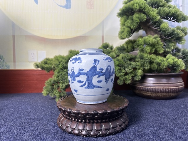 古玩陶瓷明晚期四妃四子罐真品鑒賞圖