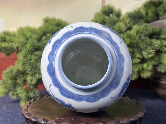 古玩陶瓷明晚期四妃四子罐真品鑒賞圖