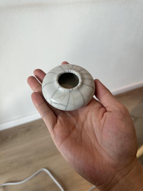 古玩陶瓷官釉水盂真品鑒賞圖