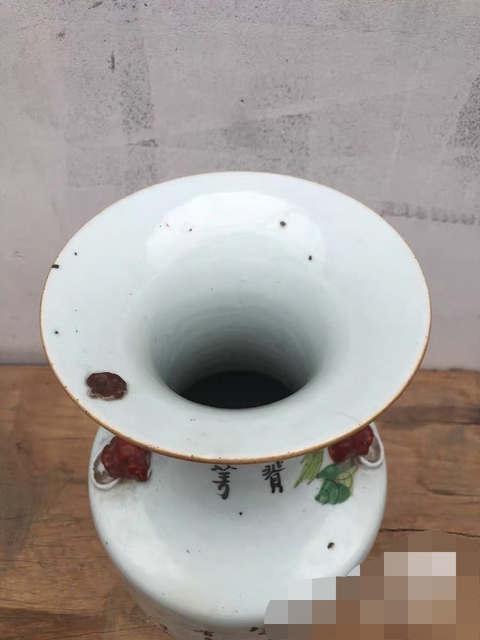 古玩陶瓷粉彩花鳥紋撇口瓶真品鑒賞圖
