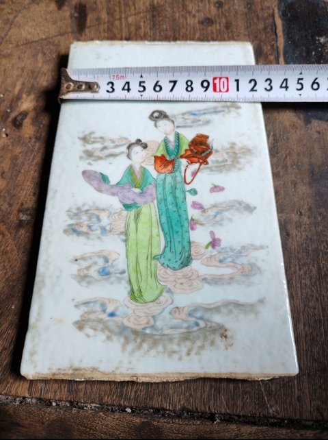 古玩陶瓷粉彩天女散花紋瓷板真品鑒賞圖