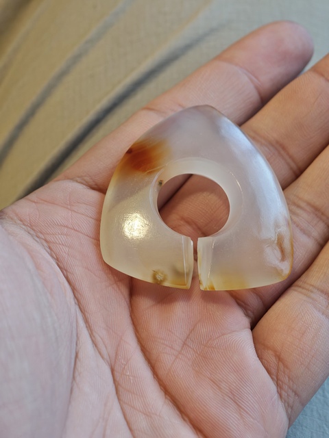 古玩玉器瑪瑙玦型件真品鑒賞圖