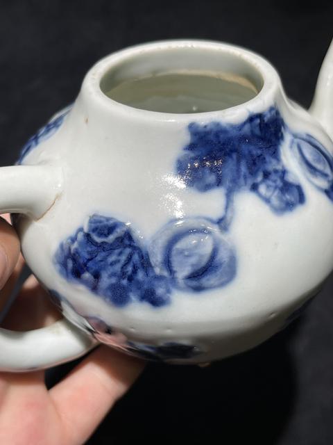 古玩陶瓷青花執(zhí)壺真品鑒賞圖