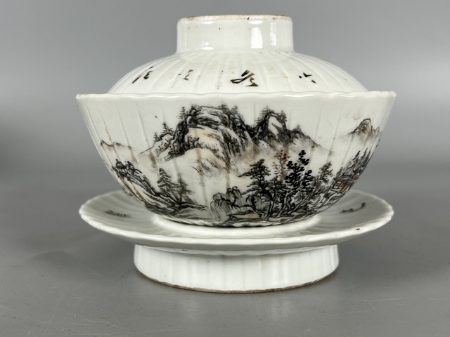 古玩陶瓷墨彩礬紅山水人物蓋碗真品鑒賞圖