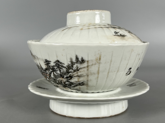 古玩陶瓷墨彩礬紅山水人物蓋碗真品鑒賞圖