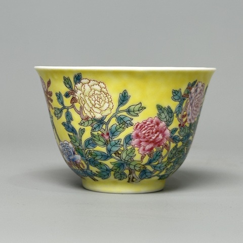 古玩陶瓷卉紋杯真品鑒賞圖